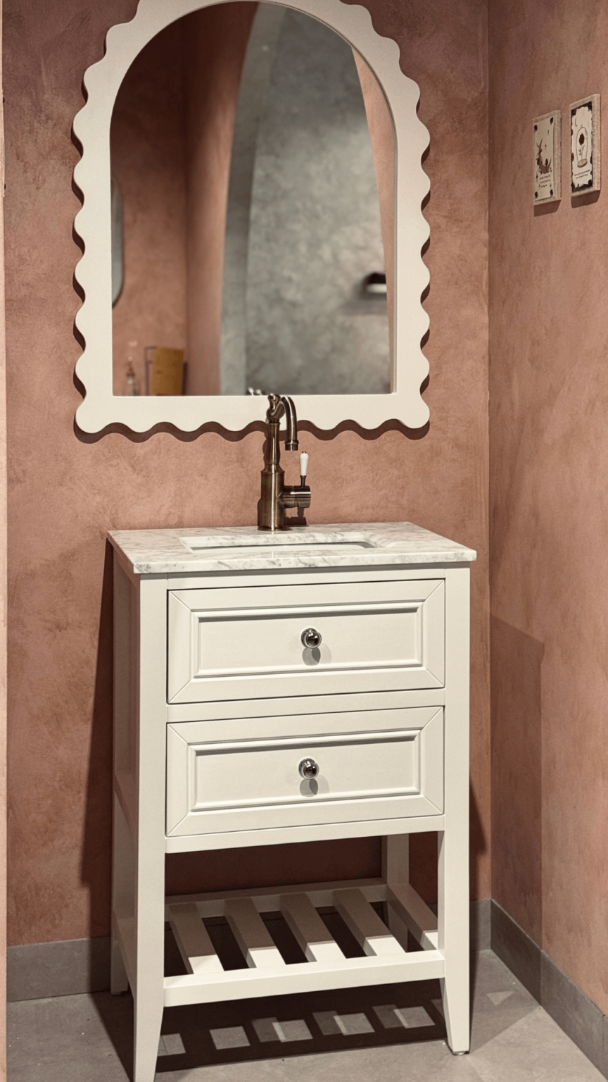 Audrey Vanity Freestanding 600 Petite - Brown Oak