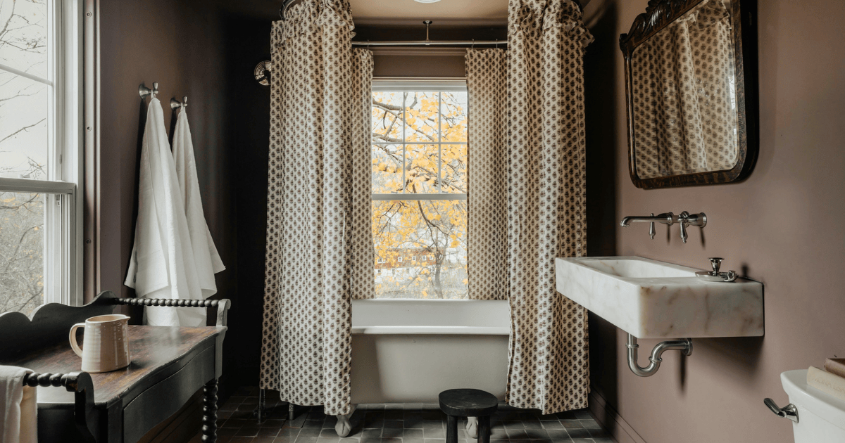 Modern Bathroom Design Guide: How to Choose Your Bathroom Layout